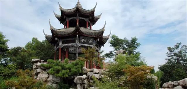 绵阳药王谷旅游攻略-绵阳攻略(图19) 绵阳药王谷旅游攻略_绵阳攻略_绵阳药王谷几月适合去