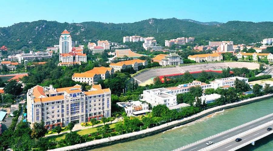 鼓浪屿冬季气温情况_冬天的鼓浪屿景色描写_鼓浪屿旅游攻略冬天