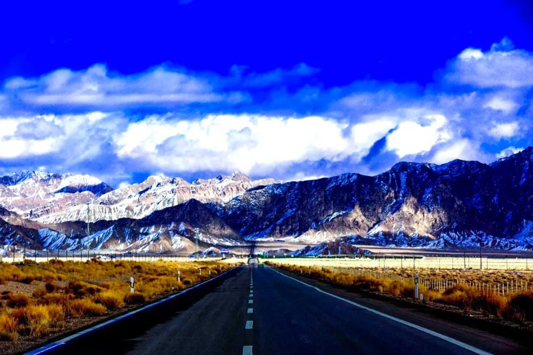 兰州到沙湖开车几个小时_兰州到沙湖旅游攻略_兰州去沙漠最近怎么走