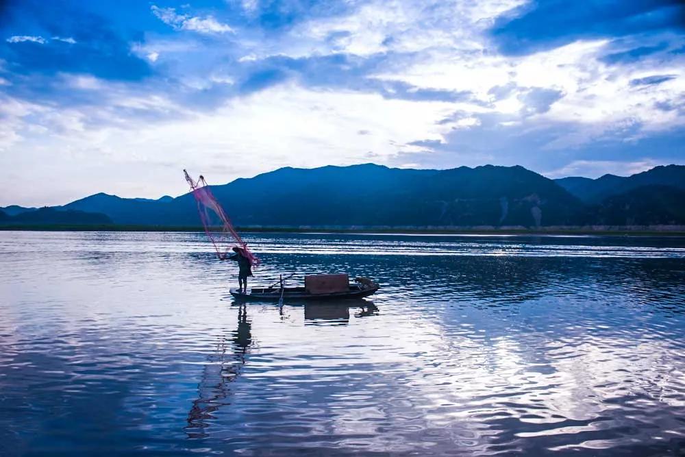 兰州去沙漠最近怎么走_兰州到沙湖开车几个小时_兰州到沙湖旅游攻略