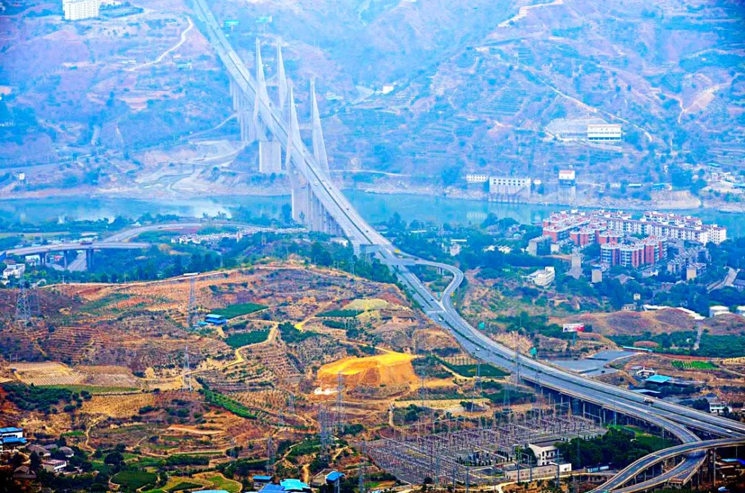 兰州去沙漠最近怎么走_兰州到沙湖旅游攻略_兰州到沙湖开车几个小时