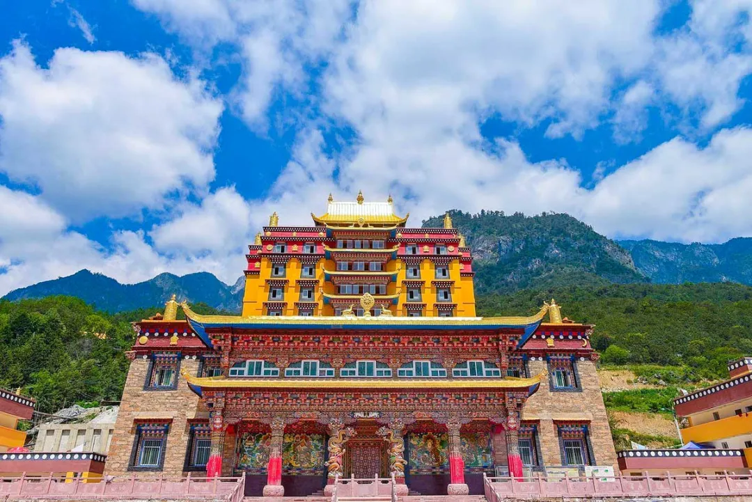 兰州去沙漠最近怎么走_兰州到沙湖旅游攻略_兰州到沙湖开车几个小时