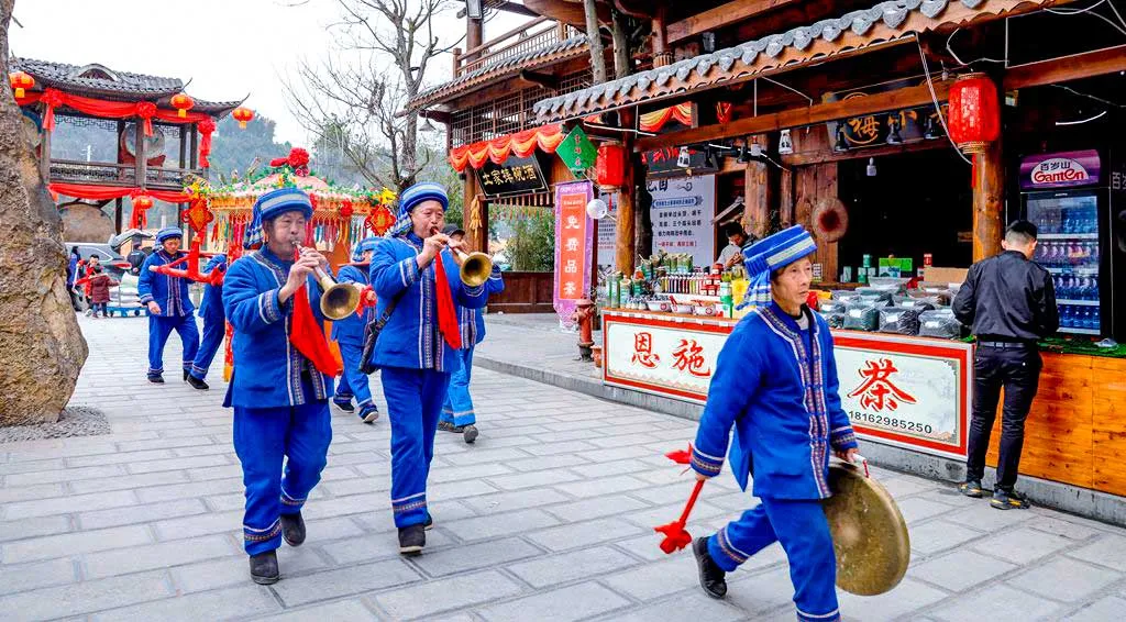 兰州到沙湖开车几个小时_兰州到沙湖旅游攻略_兰州去沙漠最近怎么走