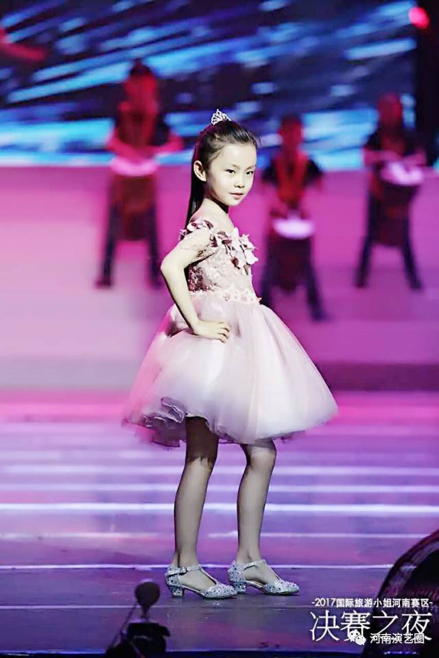 郑州jd爵士舞_郑州爵士舞蹈班排名_郑州时尚爵士舞