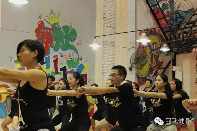 郑州时尚爵士舞-郑州爵士舞蹈(图14) 郑州时尚爵士舞_郑州jd爵士舞_郑州爵士舞蹈