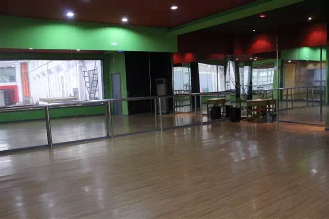 郑州时尚爵士舞-郑州爵士舞蹈(图26) 郑州时尚爵士舞_郑州jd爵士舞_郑州爵士舞蹈