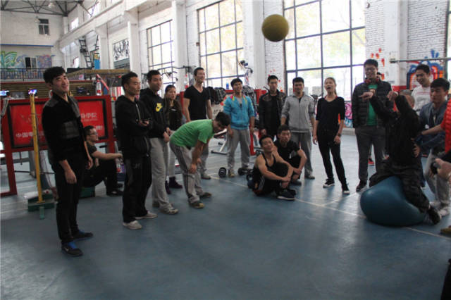 郑州时尚爵士舞-郑州爵士舞蹈(图44) 郑州jd爵士舞_郑州爵士舞蹈_郑州时尚爵士舞