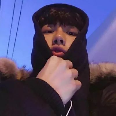 头像2021最新版潮流_时尚潮流头像男_头像潮流时尚男孩