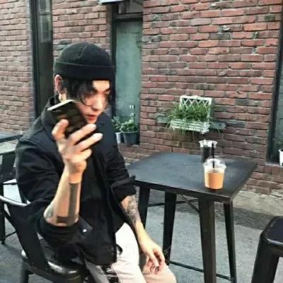 头像潮流时尚男孩_时尚潮流头像男_头像2021最新版潮流