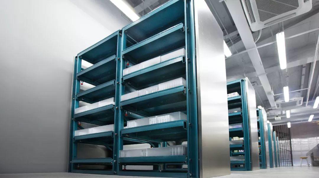 时尚彩妆护肤名品馆-护肤彩妆店名(图26) 彩妆护肤店_护肤彩妆店名_时尚彩妆护肤名品馆