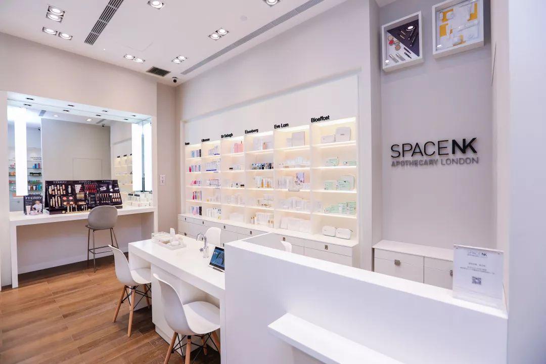 时尚彩妆护肤名品馆-护肤彩妆店名(图9) 彩妆护肤店_时尚彩妆护肤名品馆_护肤彩妆店名