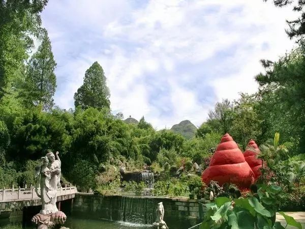 怀柔雁栖湖旅游攻略-怀柔雁栖湖有什么好玩的地方(图2) 怀柔雁栖湖周边景点_怀柔雁栖湖旅游攻略_怀柔雁栖湖有什么好玩的地方