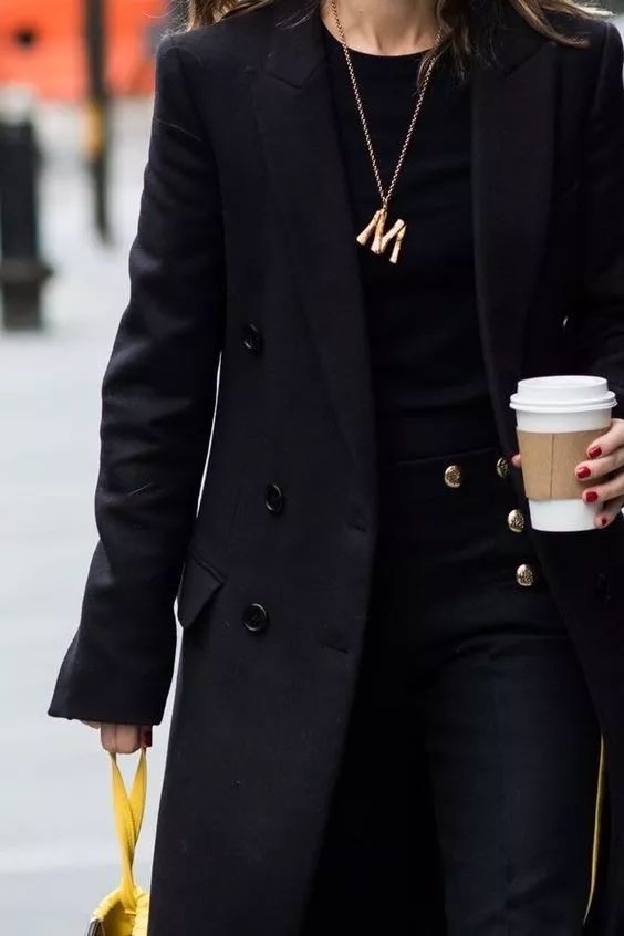 夸张耳环时尚的句子_时尚夸张耳环_夸张耳环适合什么场合