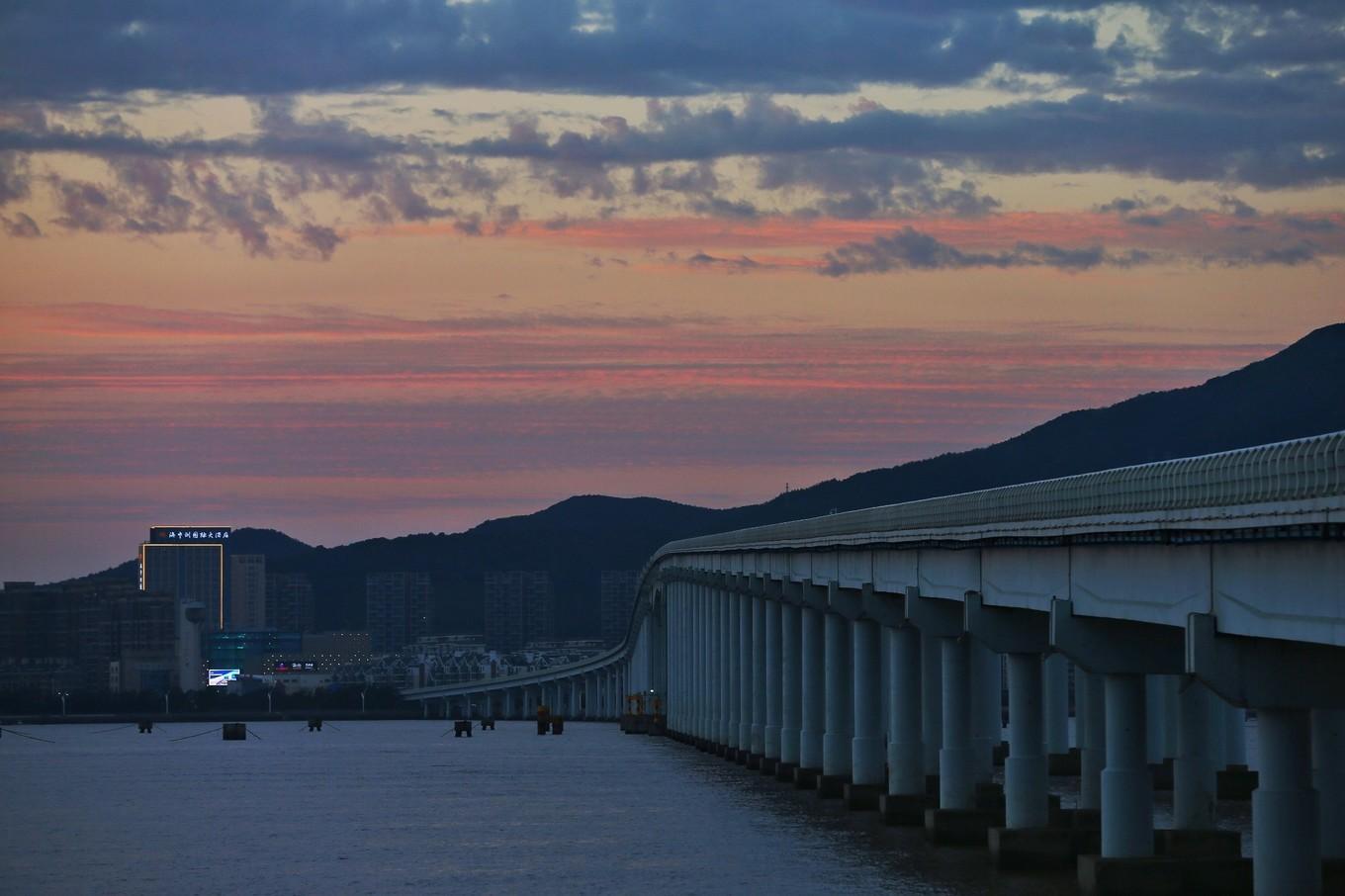普陀山朱家尖旅游攻略_普陀山朱家尖_昨天普陀山朱家尖游客爆棚