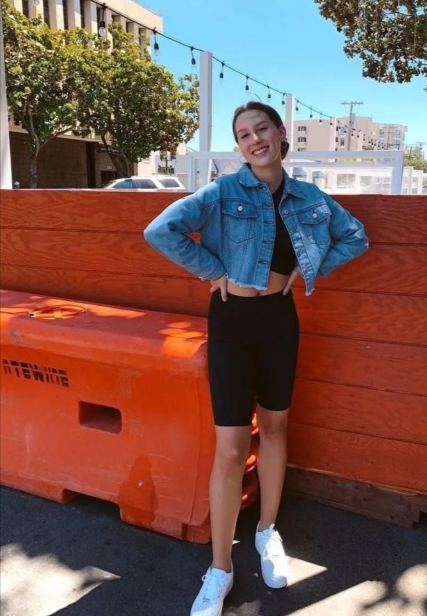 时尚短装毛衣外套_毛衣时尚外套短装图片_毛衣时尚外套短装怎么搭配