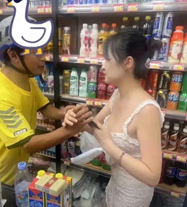 时尚女王服装店-女王服装店连锁店(图1) 女王服装店连锁店_女王新款服装实体店_时尚女王服装店