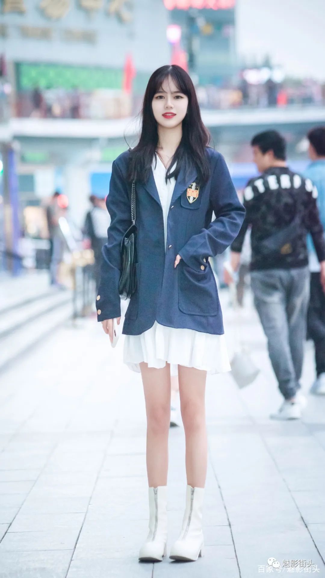 时尚秋装外套-秋装外套搭配(图2) 秋装外套搭配_时尚秋装外套_时尚秋装外套品牌