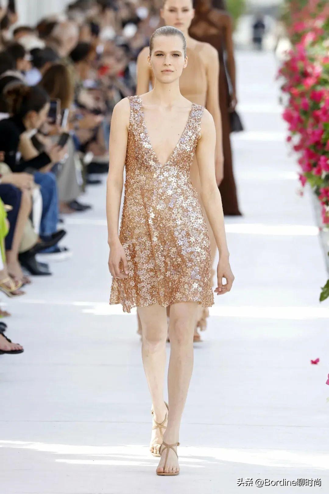 时尚蕾丝-蕾丝时尚高档连衣裙(图49) 蕾丝时尚高档连衣裙_时尚蕾丝_蕾丝时尚剧场