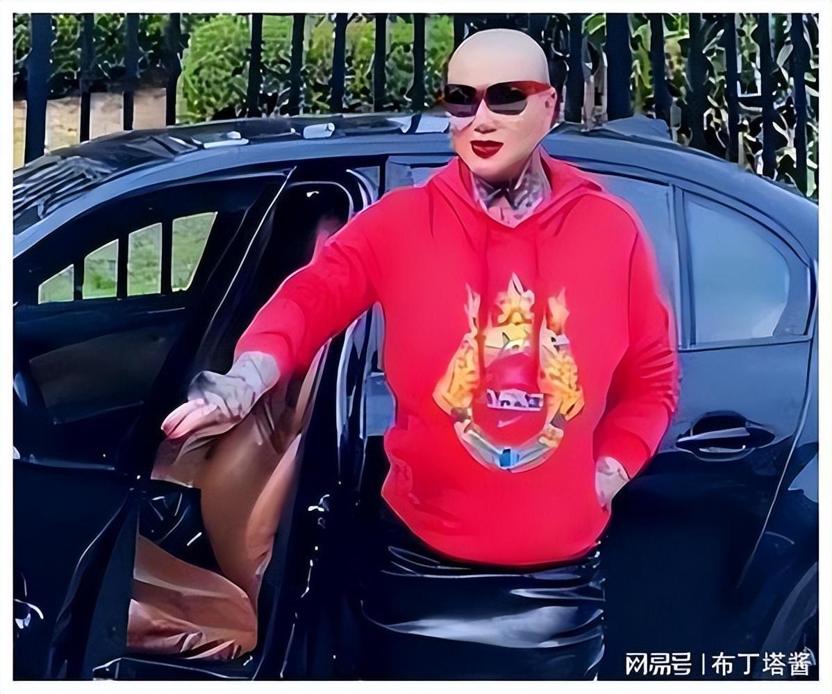 时尚女王服装店-女王服装店连锁店(图8) 女王服装时尚店地址_女王服装店连锁店_时尚女王服装店