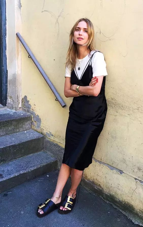 时尚秋装外套-时尚女秋装外套(图5) 时尚秋装外套_时尚女秋装外套_秋装外套搭配