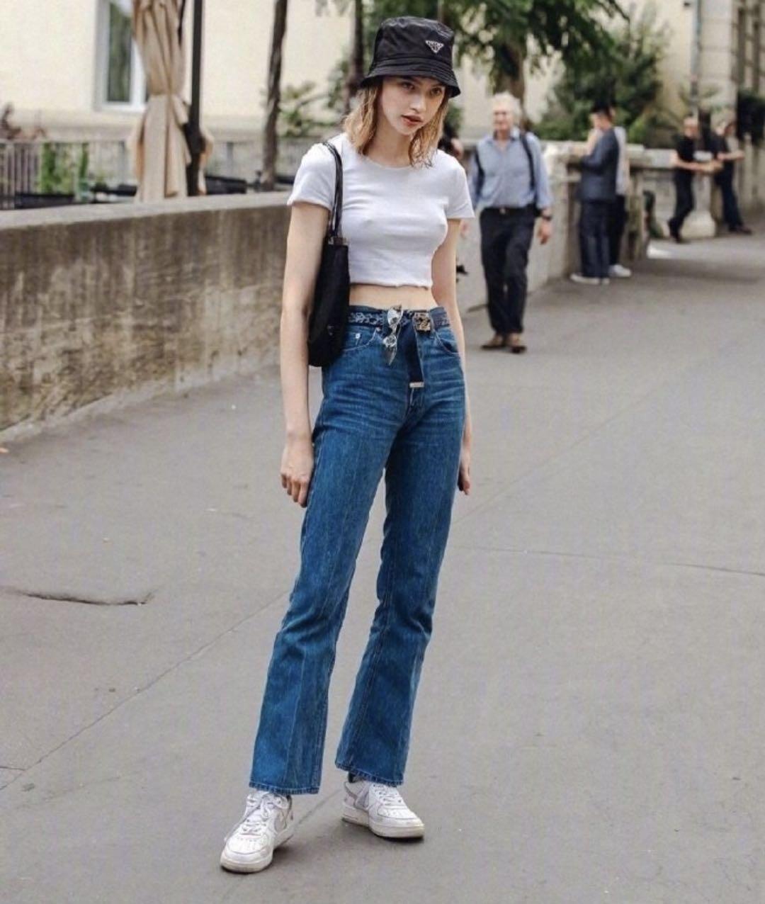 近几天欧美时尚街拍_欧美街拍2021夏_欧美街拍2019时尚搭配