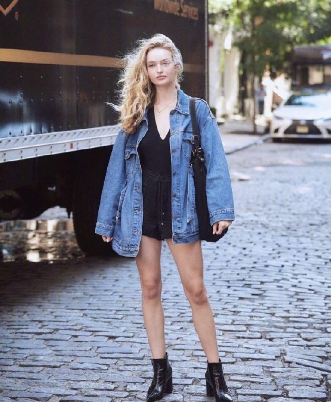 欧美街拍2021夏_欧美街拍2019时尚搭配_近几天欧美时尚街拍