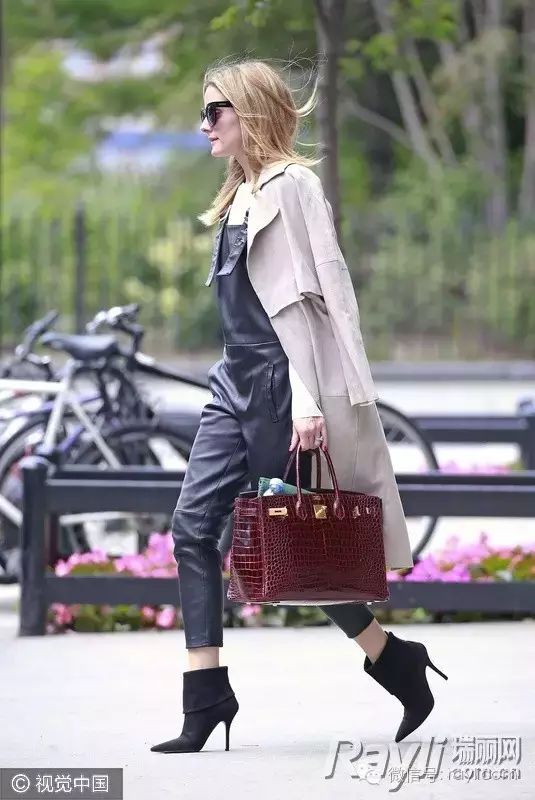 及踝靴时尚大片-踝靴搭配什么裤子(图11) 及踝靴时尚大片_踝靴搭配什么裤子_踝靴搭配裙子