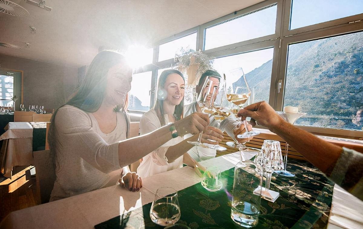 悦己网时尚_悦己时尚英文_悦己时代什么意思