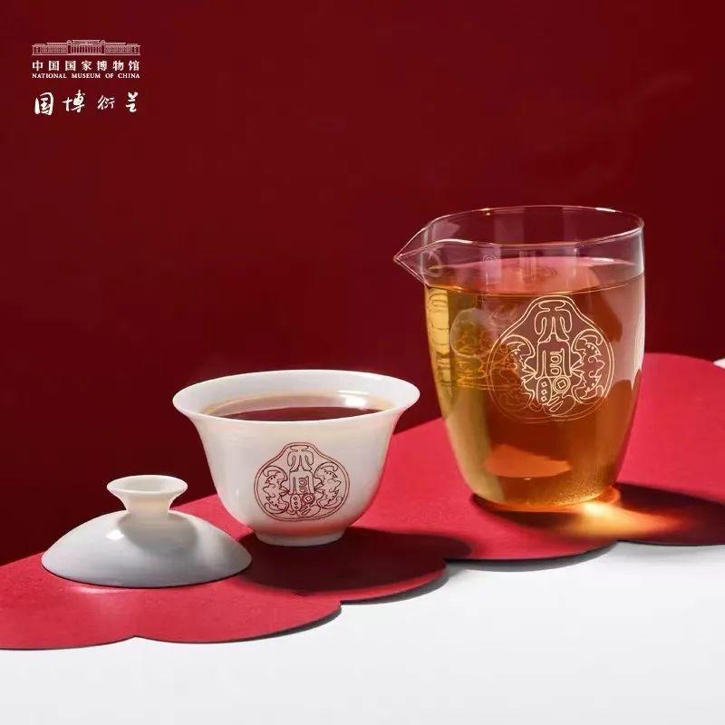 新年礼物送顾客_2024送顾客时尚礼物_送礼品给顾客的话语