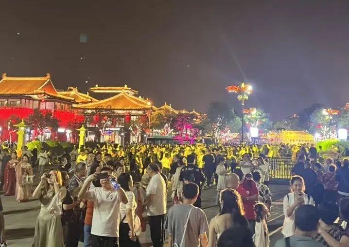 西安市内旅游攻略-西安旅游市内玩景点(图23) 西安市内旅游攻略_西安旅游市内玩景点_西安市区内旅游