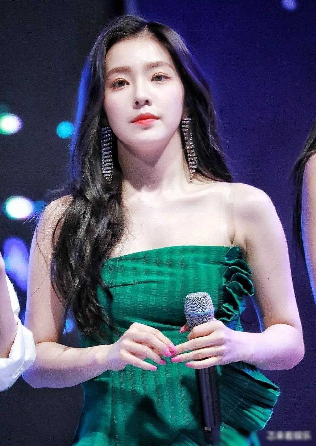 明星时尚韩国女星有哪些_韩国明星时尚穿搭_韩国最时尚的女明星