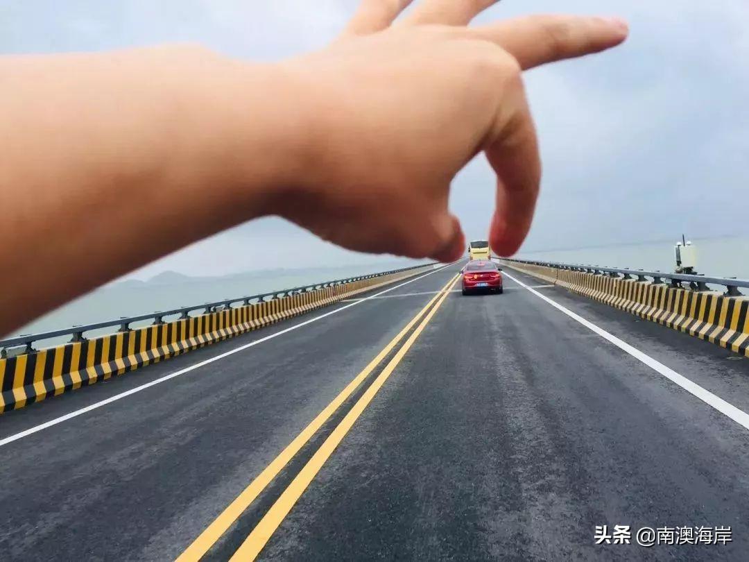 巴厘岛金银岛旅游攻略-巴厘岛度假胜地(图40) 巴厘岛金银岛旅游攻略_巴厘岛金巴兰海滩图片_巴厘岛度假胜地