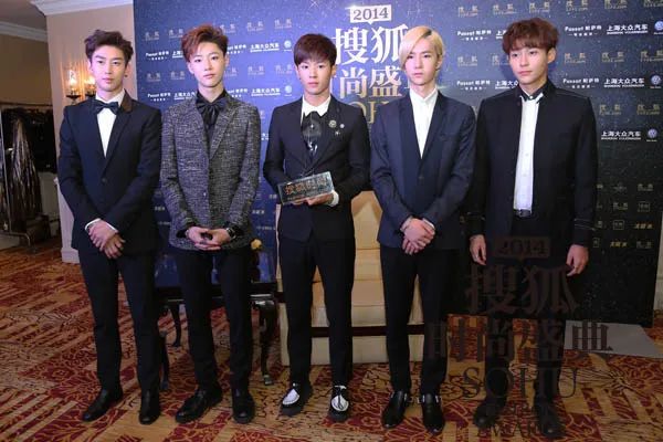 搜狐图片 时尚_狐搜时尚图片怎么弄_搜狐时尚2020