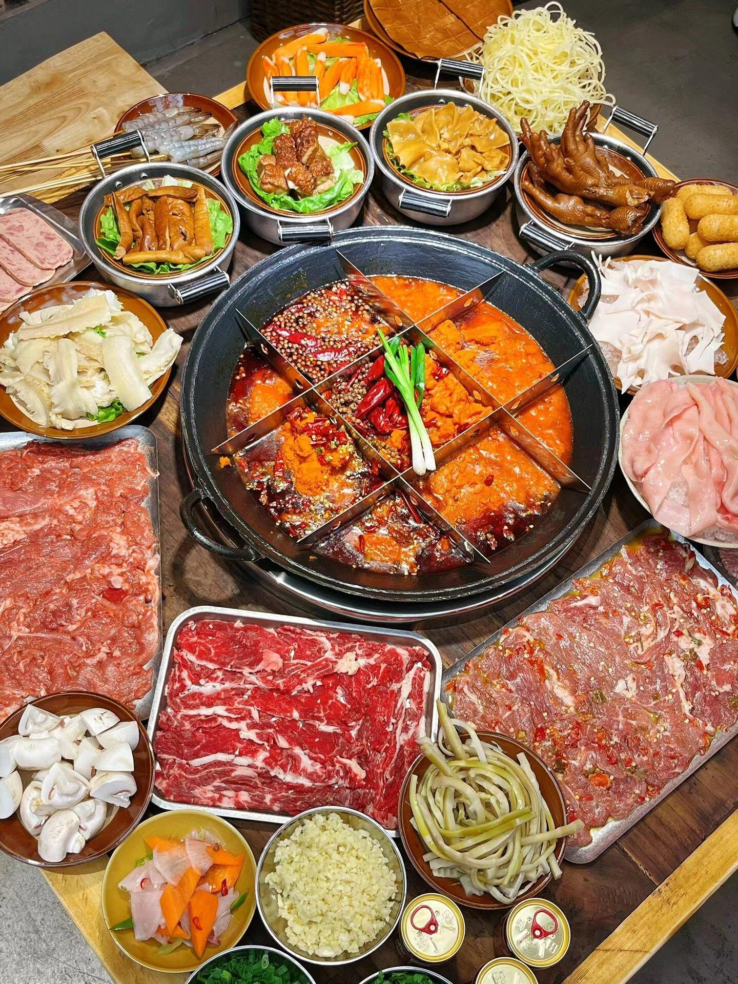 重庆黔江旅游攻略_重庆黔江旅游必去景点_重庆黔江旅游景点