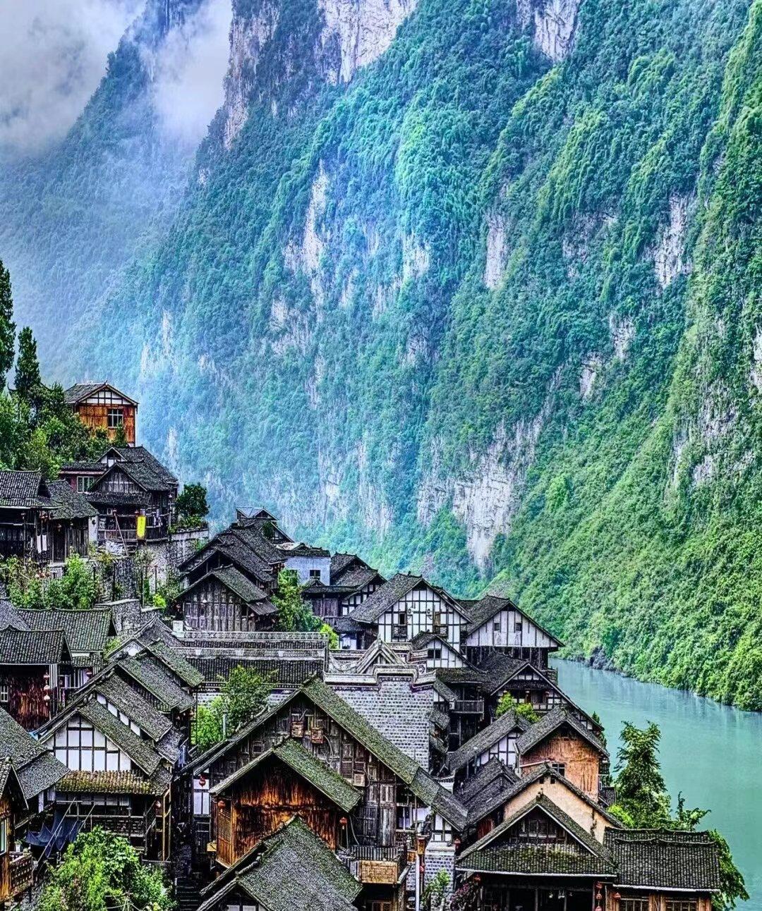 重庆黔江旅游必去景点_重庆黔江旅游攻略_重庆黔江旅游景点