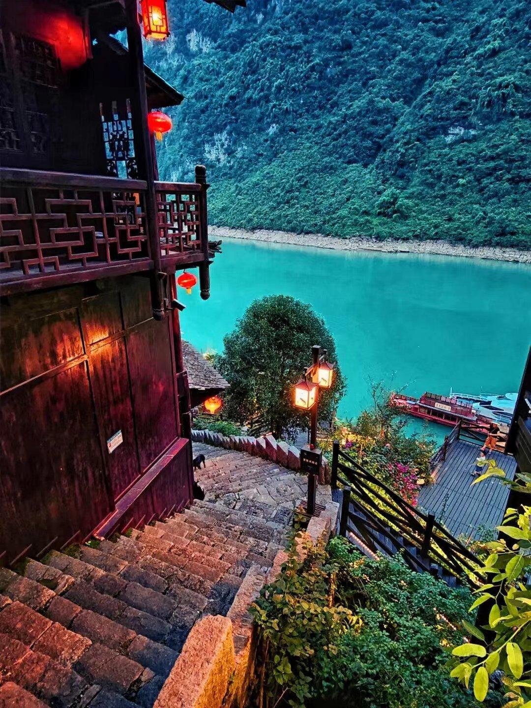 重庆黔江旅游攻略_重庆黔江旅游景点_重庆黔江旅游必去景点