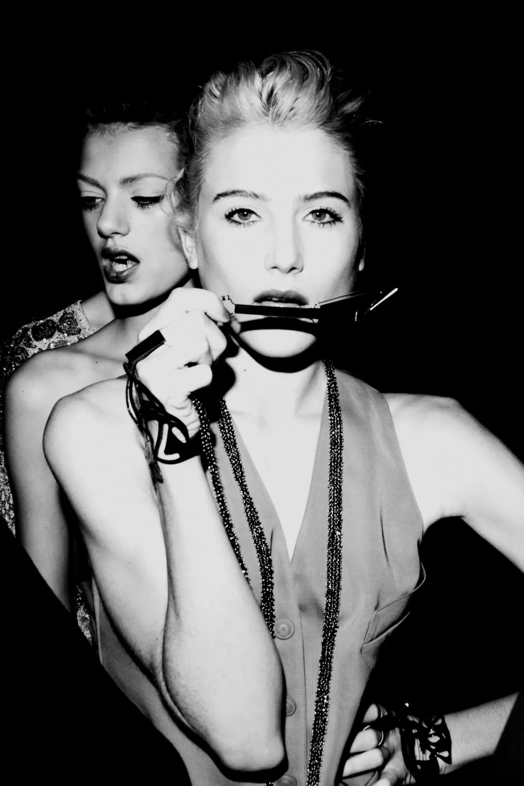 为什么巴黎是时尚之都_巴黎时装_巴黎时装百科