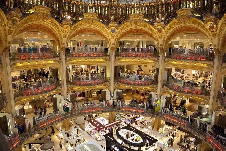 巴黎时装风格_为什么巴黎是时尚之都_巴黎时装百科