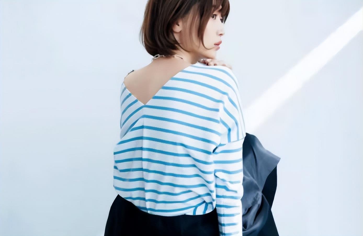 时尚色彩搭配-色彩搭配时尚图片(图14) 色彩搭配时尚图片_时尚色彩搭配_色彩搭配时尚图片大全