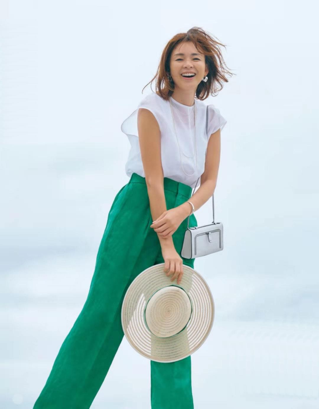 时尚色彩搭配-色彩搭配时尚图片(图5) 色彩搭配时尚图片大全_色彩搭配时尚图片_时尚色彩搭配