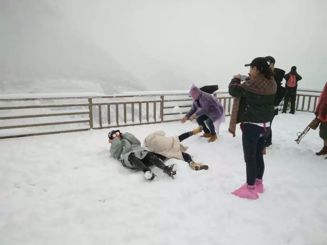 康定海螺沟旅游景点攻略_康定海螺沟门票多少钱_康定海螺沟旅游攻略
