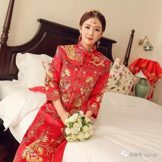 婚纱化妆图片新娘_时尚新娘造型:婚纱礼服配饰化妆_新娘婚纱妆容