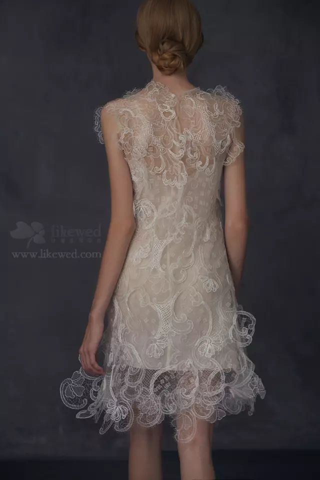 新娘婚纱装_婚纱化妆_时尚新娘造型:婚纱礼服配饰化妆