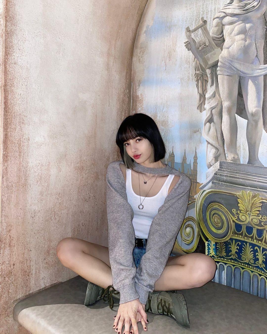 t恤改背心好看吗_旧t恤改造时尚背心_旧体恤衫改造女式背心