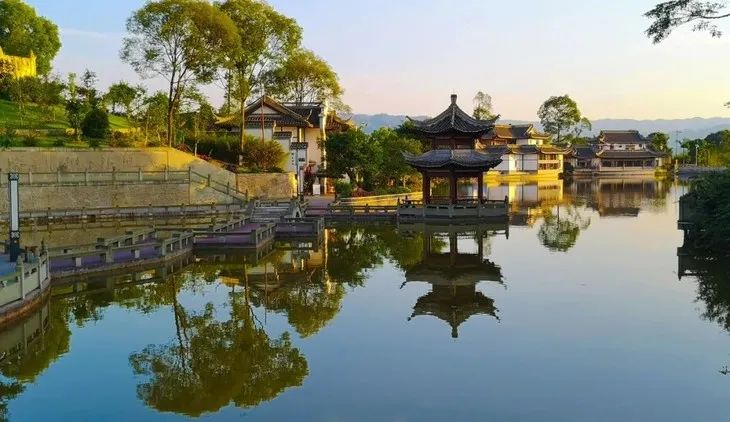 泸州到峨眉山旅游攻略-泸州到峨眉山2日(图35) 泸州到峨眉山有多少公里_泸州到峨眉山2日_泸州到峨眉山旅游攻略