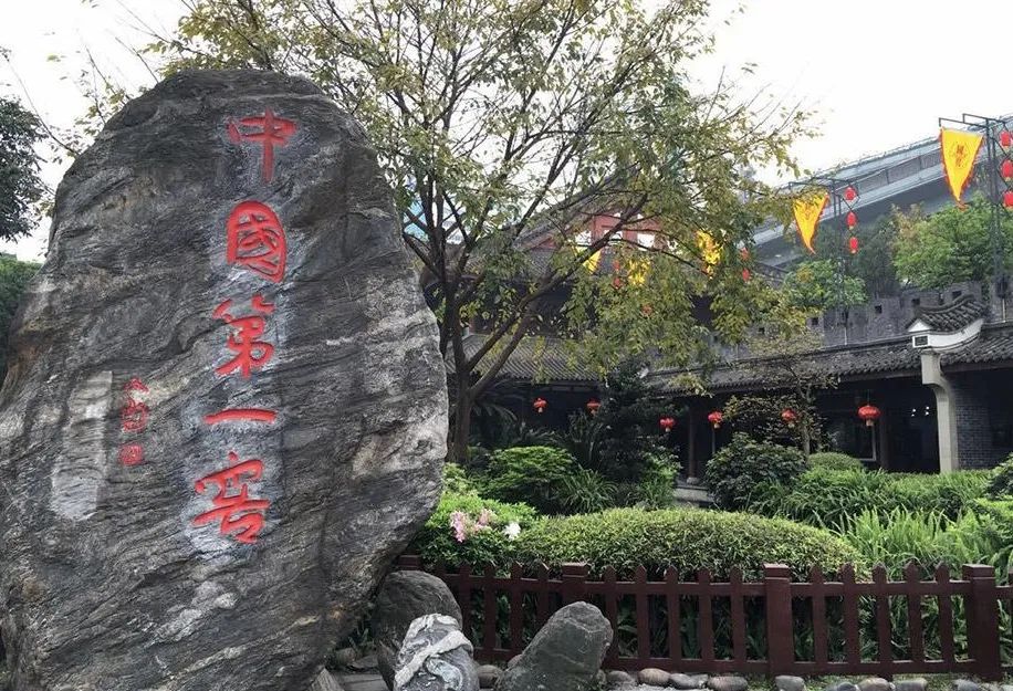 泸州到峨眉山旅游攻略-泸州到峨眉山2日(图52) 泸州到峨眉山2日_泸州到峨眉山旅游攻略_泸州到峨眉山有多少公里