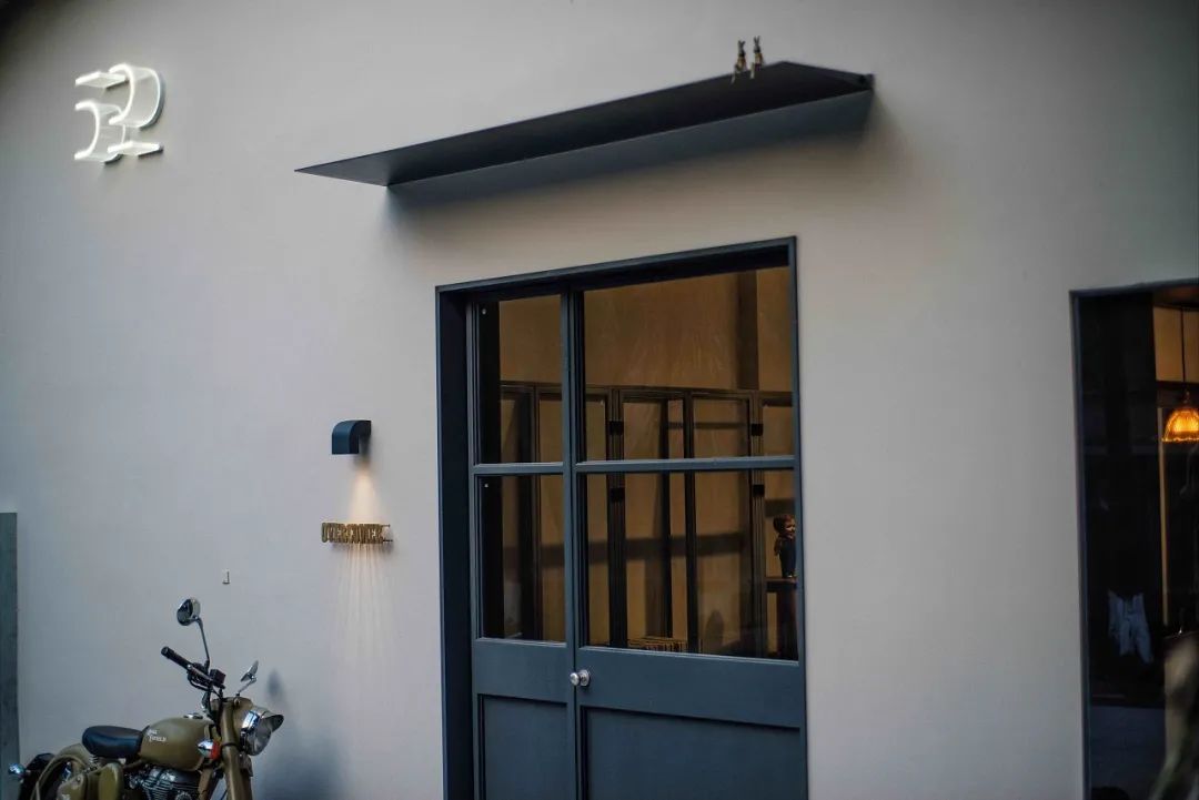 时尚创意摆件金属小鸟_工艺品小鸟摆件_小鸟摆件寓意