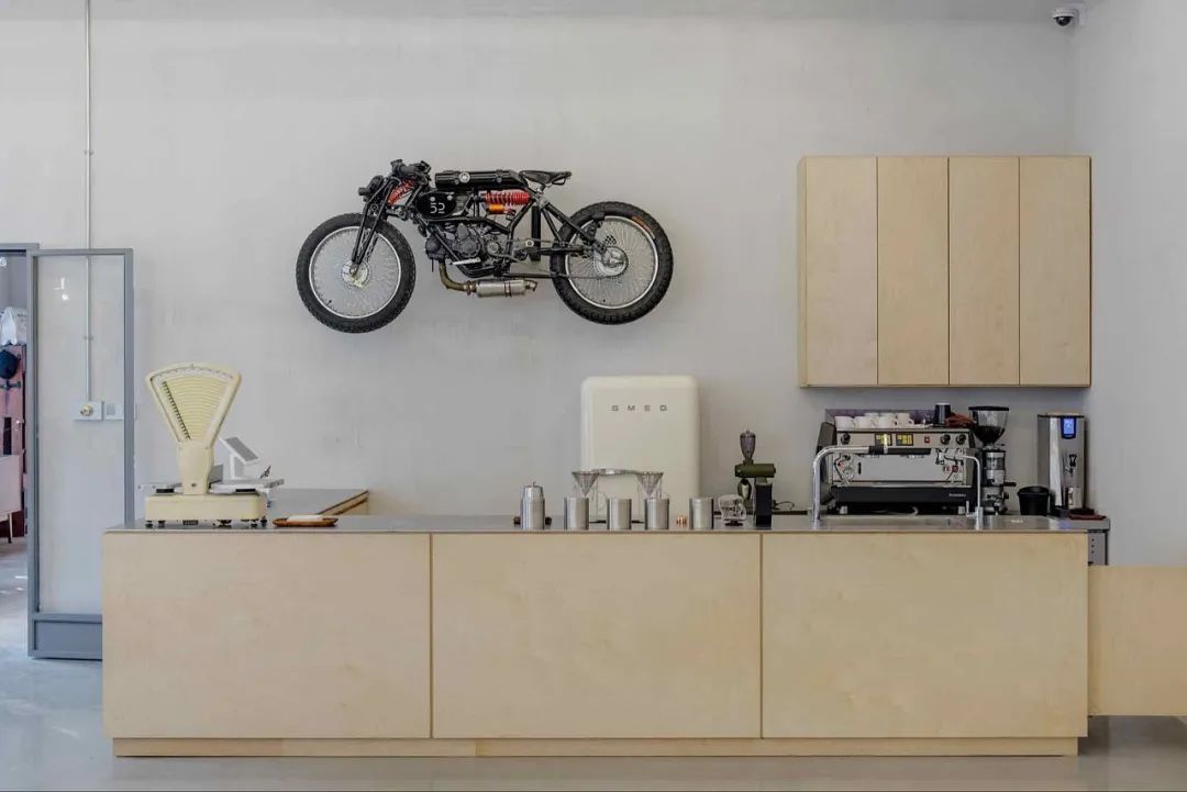 小鸟摆件寓意_时尚创意摆件金属小鸟_工艺品小鸟摆件