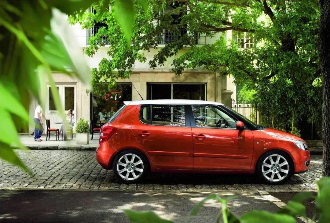 时尚 汽车-时尚汽车新资讯(图6) 时尚汽车新资讯_时尚 汽车_时尚汽车坐垫