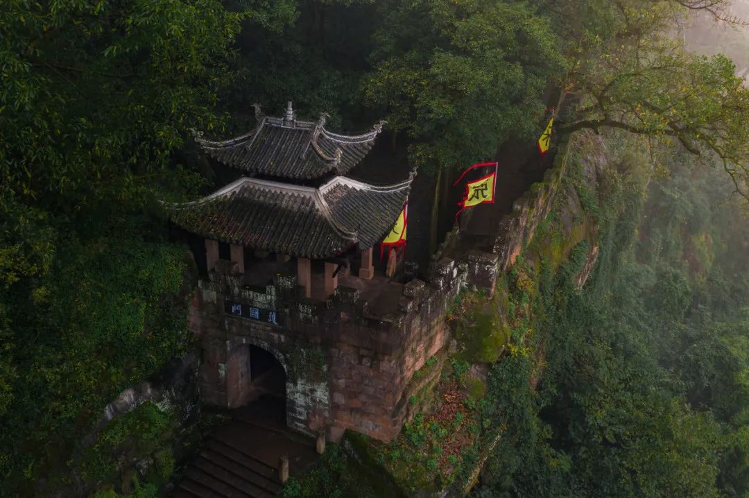 重庆一日旅游攻略-攻略重庆旅游的路线(图29) 攻略重庆旅游的路线_重庆一日旅游攻略_攻略重庆旅游景点路线